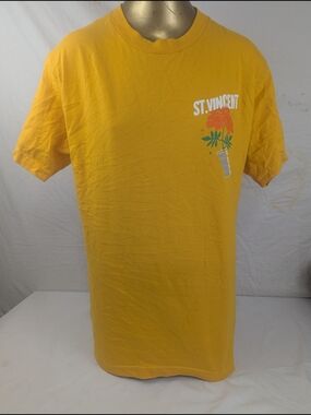 St. Vincent Kicking And Screaming Yellow Graphic Tee Shirt Medium Unisex